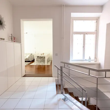 2ndhomes Gorgeous 2br With Sauna In 2 Floors * Helsinky