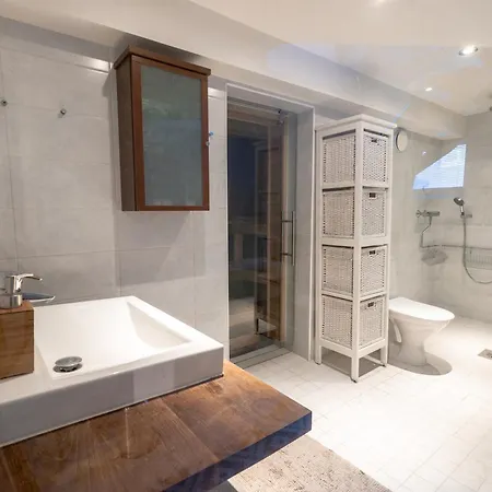 2ndhomes Gorgeous 2br With Sauna In 2 Floors Apartmán Helsinky